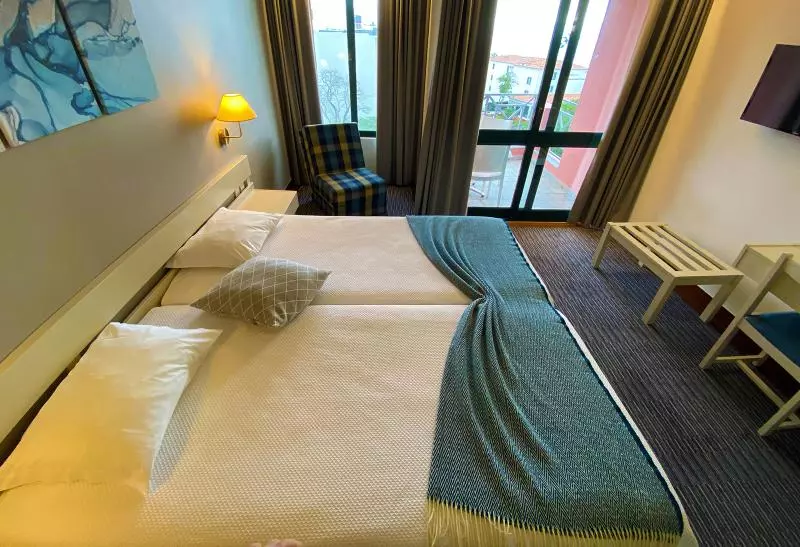 استودیوی استاندارد, Aparthotel Imperatriz