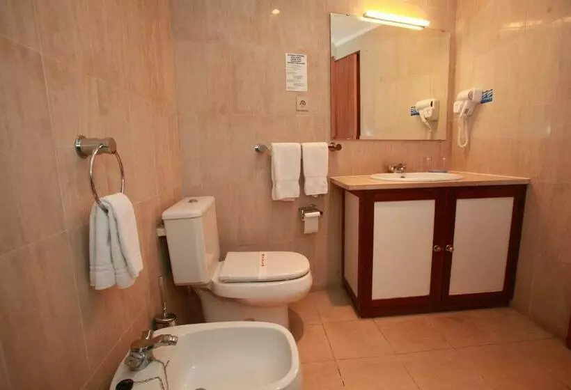 استودیوی استاندارد, Aparthotel Imperatriz