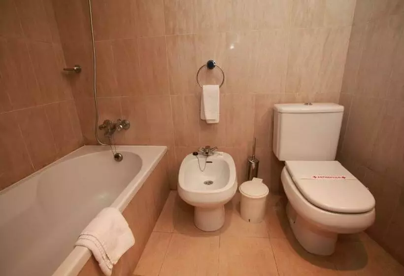 استودیوی استاندارد با چشم‌انداز دریا, Aparthotel Imperatriz