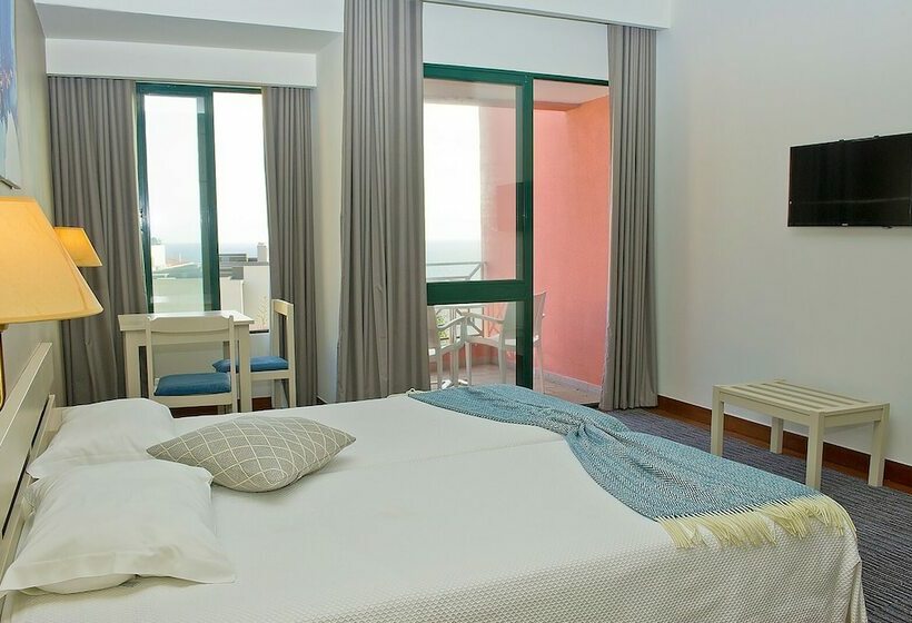 استودیوی استاندارد با چشمانداز دریا, Aparthotel Imperatriz