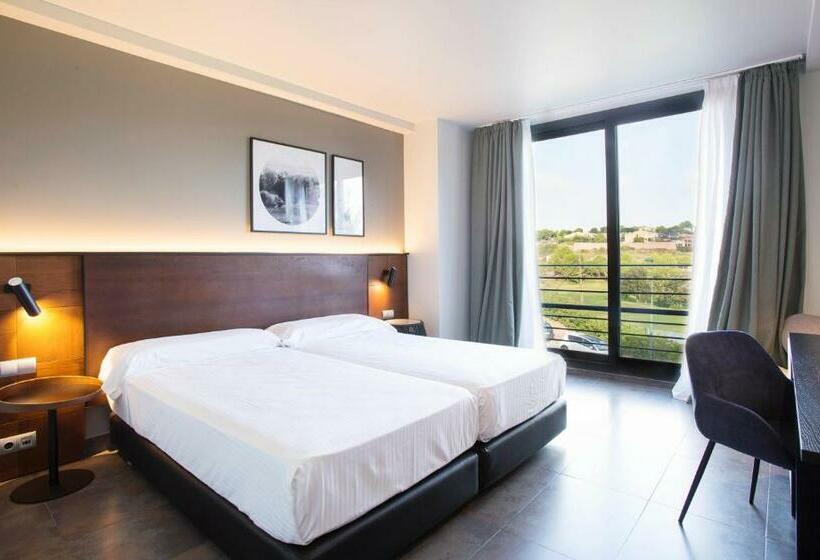 Номер Superior, Dolce by Wyndham Barcelona Resort