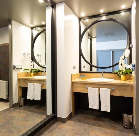 חדר סטנדרט עם טרסה, Dolce by Wyndham Barcelona Resort