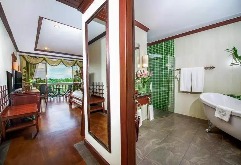 キングサイズベッドのスタンダードルーム, Borei Angkor Resort & Spa