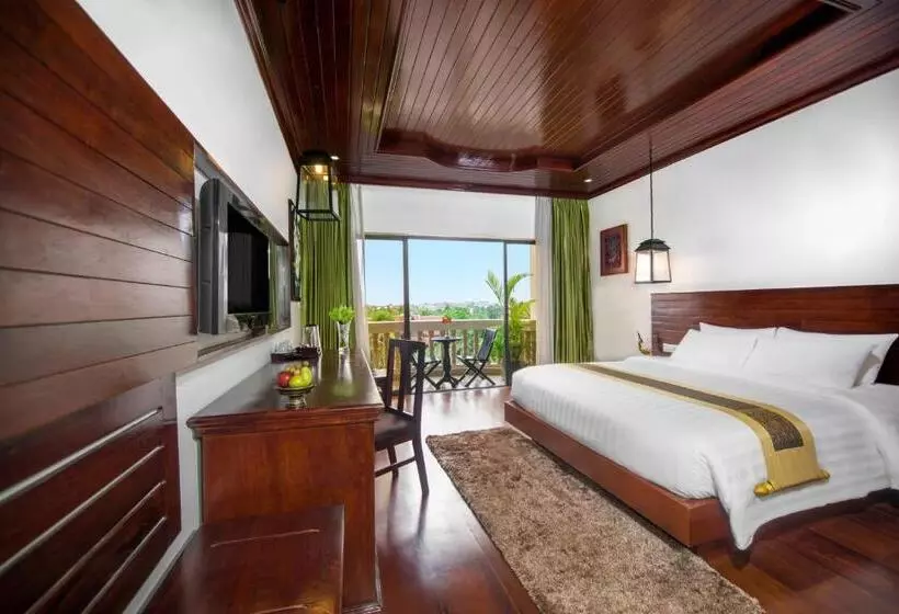 キングサイズベッドのデラックスルーム, Borei Angkor Resort & Spa