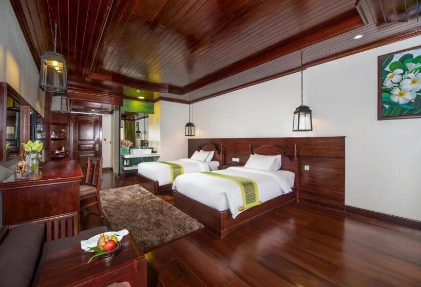 Номер Deluxe, Borei Angkor Resort & Spa