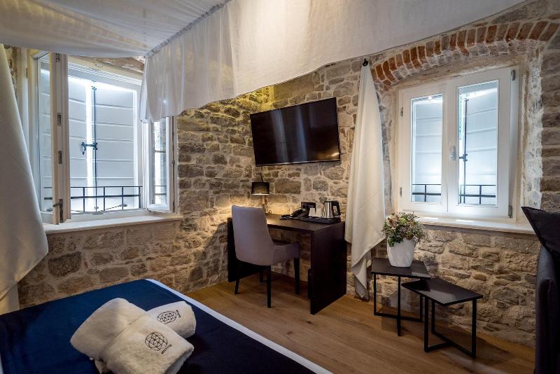 Номер Стандарт, Sofs Boutique