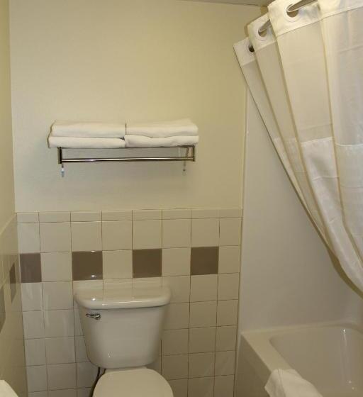 סוויטת סופריור, Americinn By Wyndham Cedar Rapids Airport