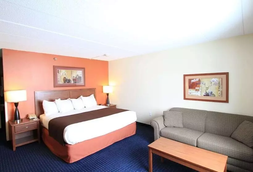 سوئیت پریمیوم, Americinn By Wyndham Cedar Rapids Airport
