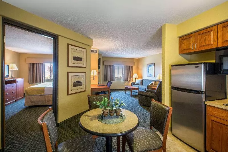 سوئیت برای معلولان, Americinn By Wyndham Peoria