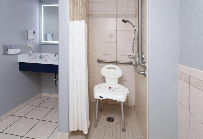غرفة قياسية سرير كينج لذوى الإحتياجات الخاصة, Americinn By Wyndham Peoria
