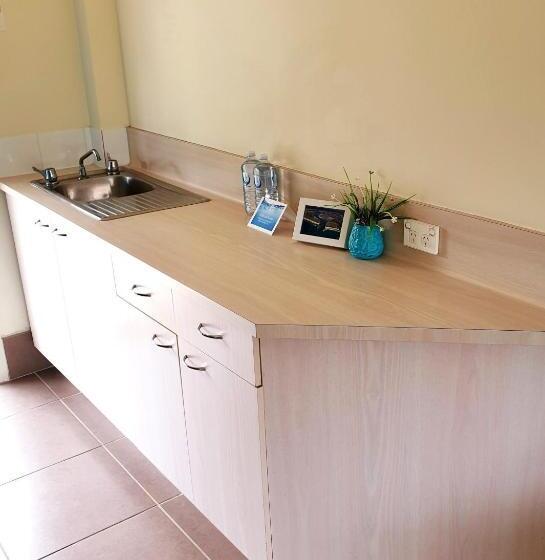 اتاق خانوادگی, Ballina Beach Resort