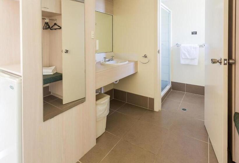 اتاق خانوادگی, Ballina Beach Resort