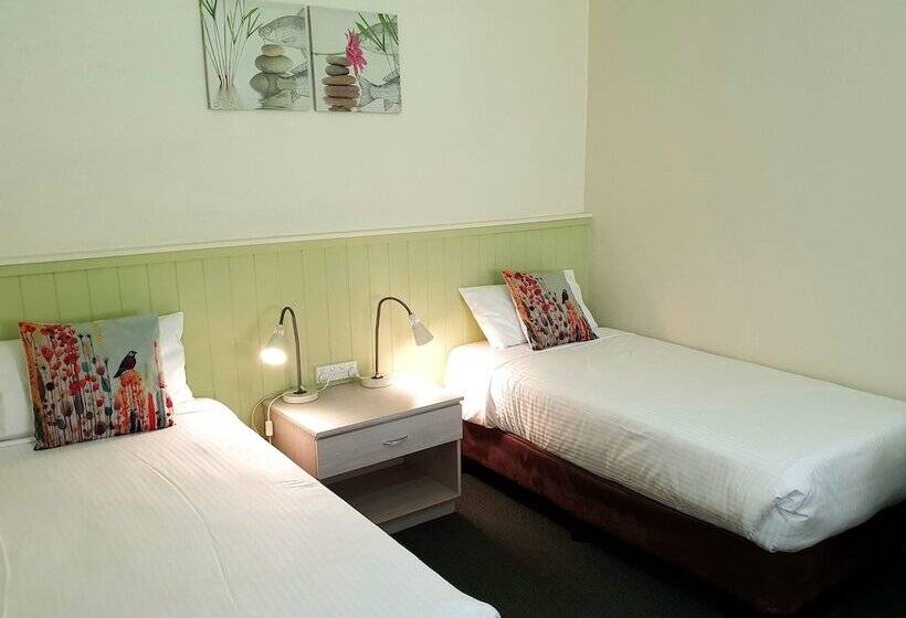 اتاق خانوادگی, Ballina Beach Resort