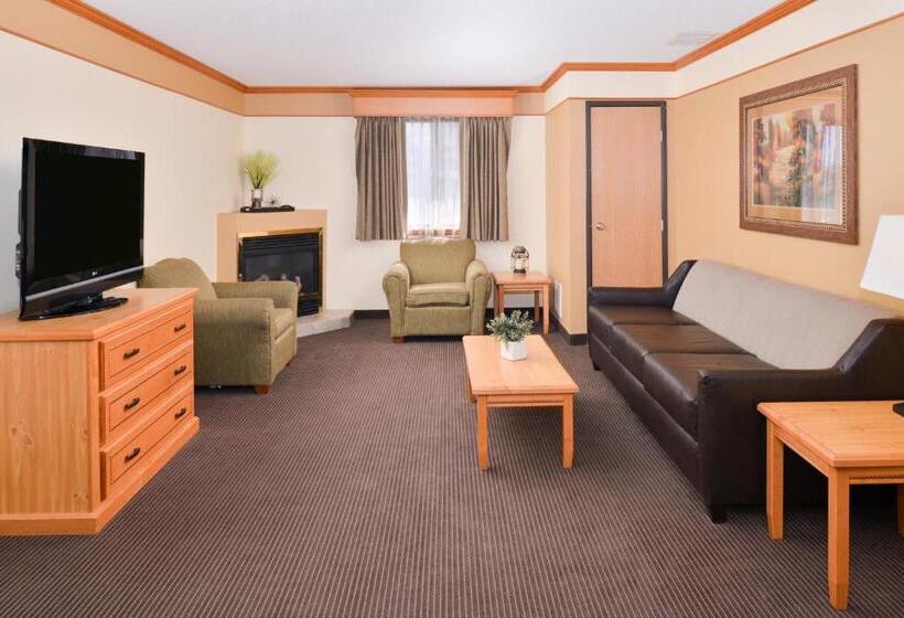 جناح, Best Western Plus Sidney Lodge