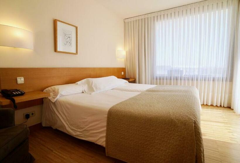 חדר סטנדרט עם טרסה, Gran Hotel Victoria