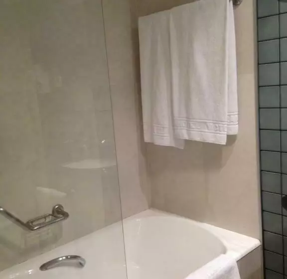 اتاق استاندارد با تراس, Gran Hotel Victoria