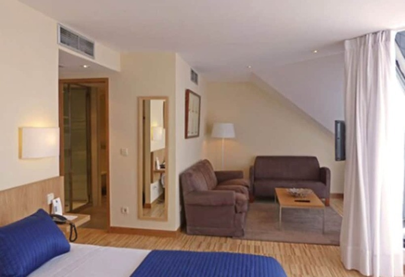 חדר סטנדרט עם טרסה, Gran Hotel Victoria