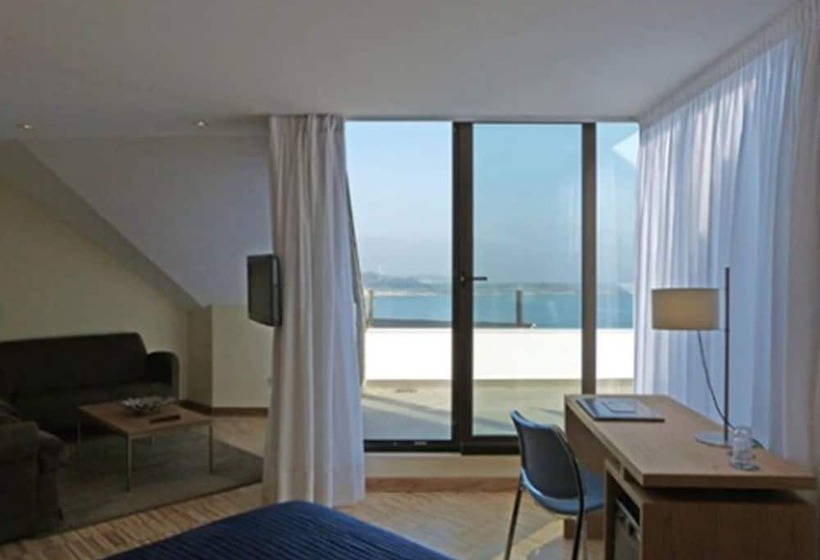 חדר משפחתי, Gran Hotel Victoria