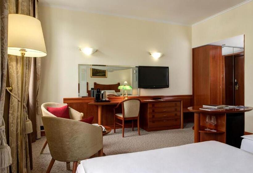 اتاق لوکس, Grand Hotel Union Eurostars