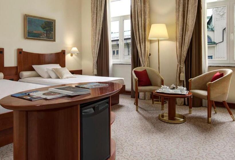 اتاق لوکس, Grand Hotel Union Eurostars