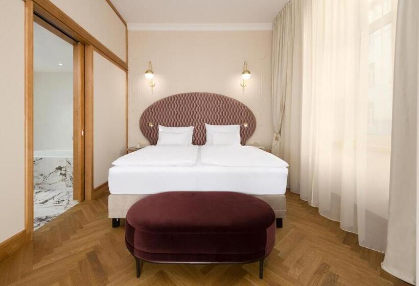 سوییت, Grand Hotel Union Eurostars