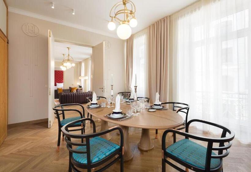 سوییت, Grand Hotel Union Eurostars