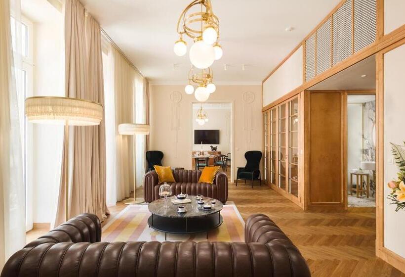 سوییت, Grand Hotel Union Eurostars