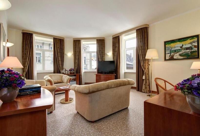 سوییت, Grand Hotel Union Eurostars