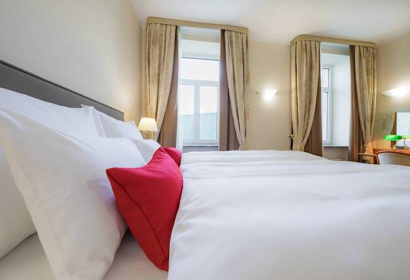 اتاق راحتی, Grand Hotel Union Eurostars