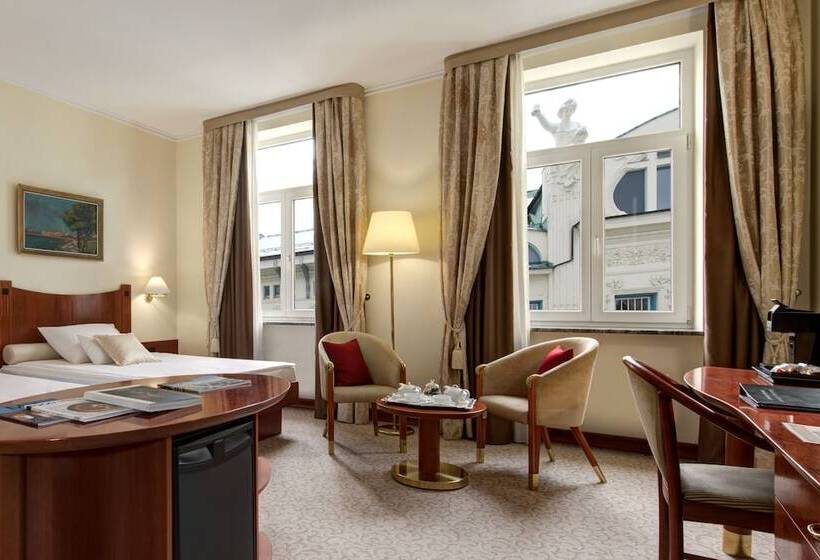 اتاق لوکس, Grand Hotel Union Eurostars