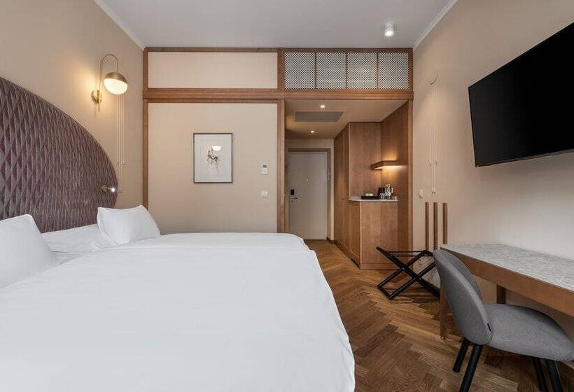 اتاق لوکس, Grand Hotel Union Eurostars