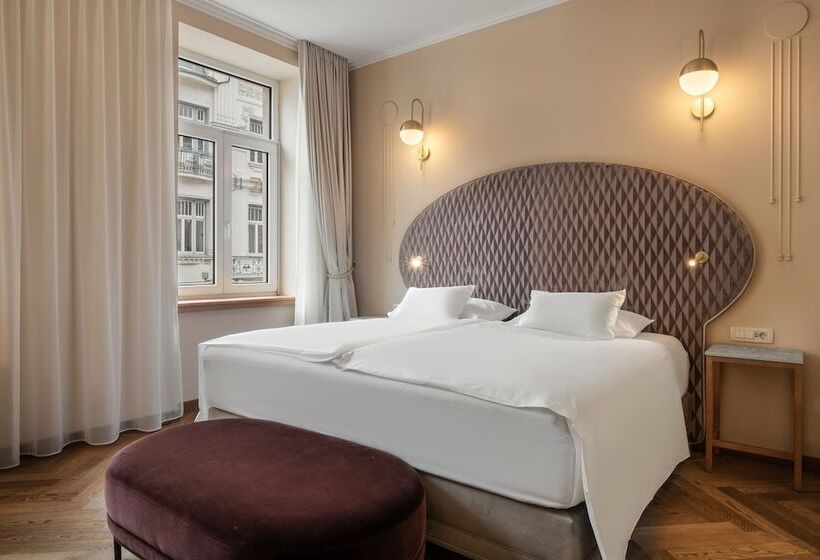 اتاق لوکس, Grand Hotel Union Eurostars