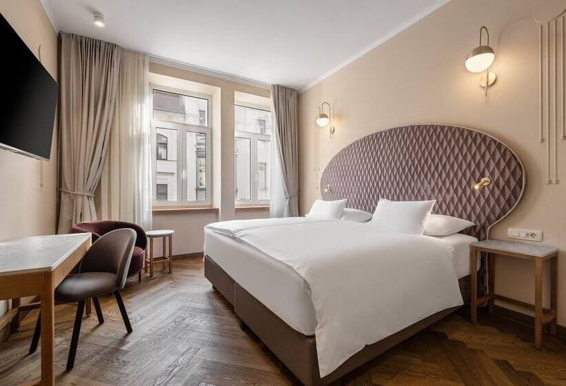 اتاق لوکس, Grand Hotel Union Eurostars