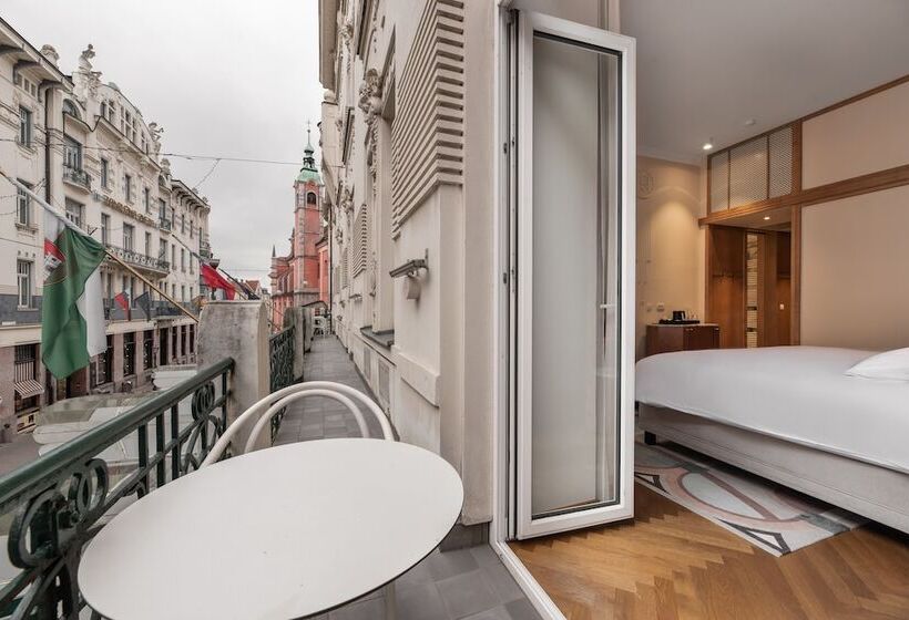 سوییت, Grand Hotel Union Eurostars