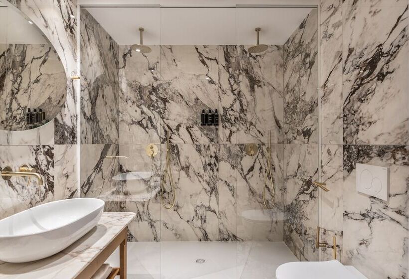 سوییت, Grand Hotel Union Eurostars