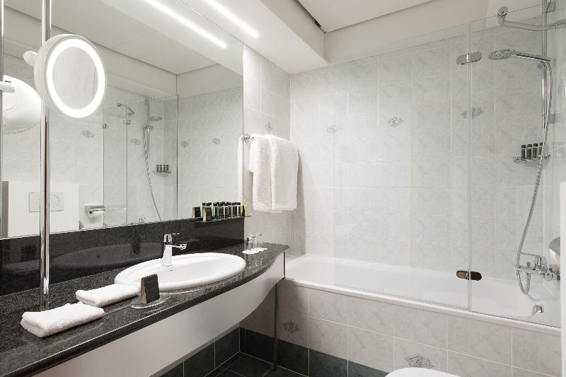 استودیوی استاندارد, Grand Hotel Union Eurostars