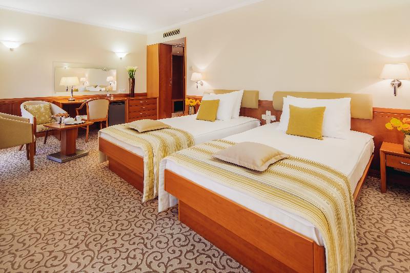 اتاق راحتی, Grand Hotel Union Eurostars