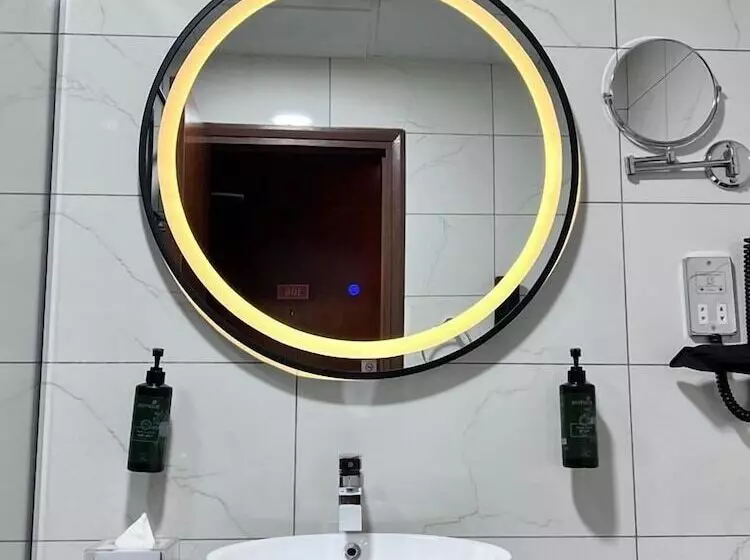 اتاق لوکس, Howard Johnson Bur Dubai