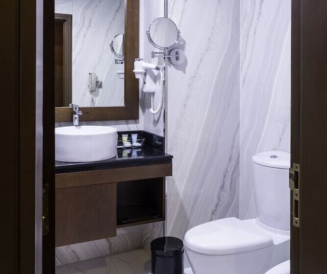 اتاق لوکس, Howard Johnson Bur Dubai