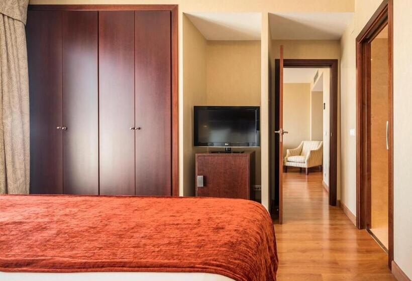 سوییت جونیور, Ilunion Malaga