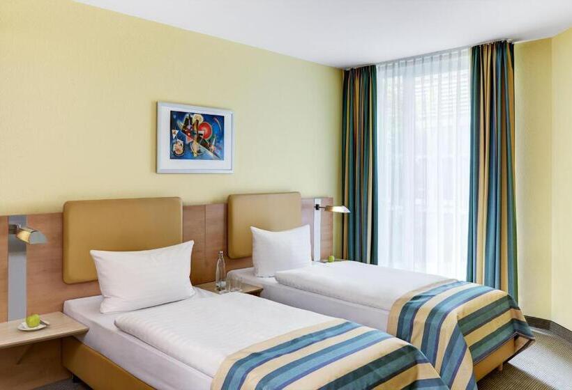 Номер Стандарт, Tribe Düsseldorf