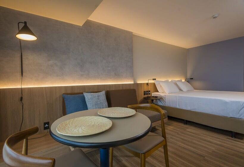 스탠다드 스튜디오, Luzeiros Fortaleza