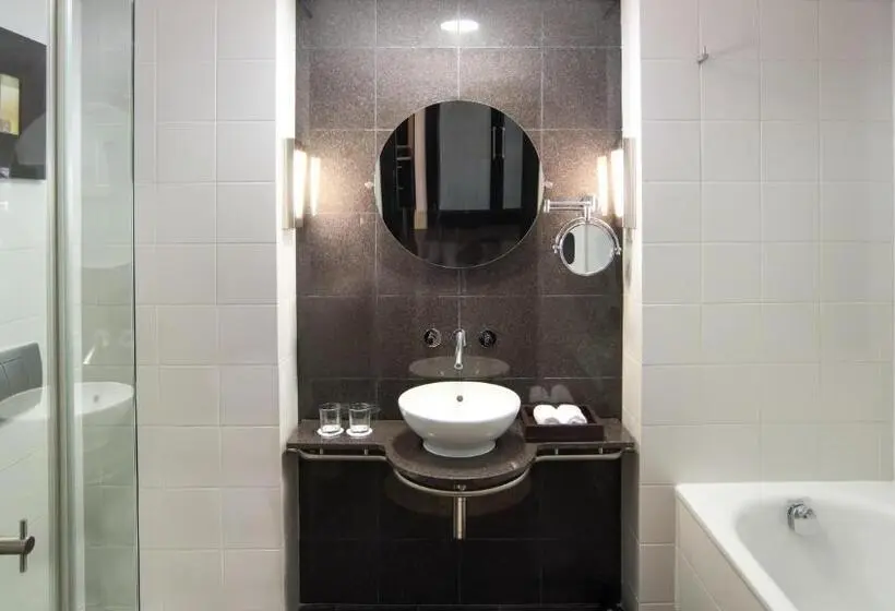 سوییت جونیور, Mak Albania