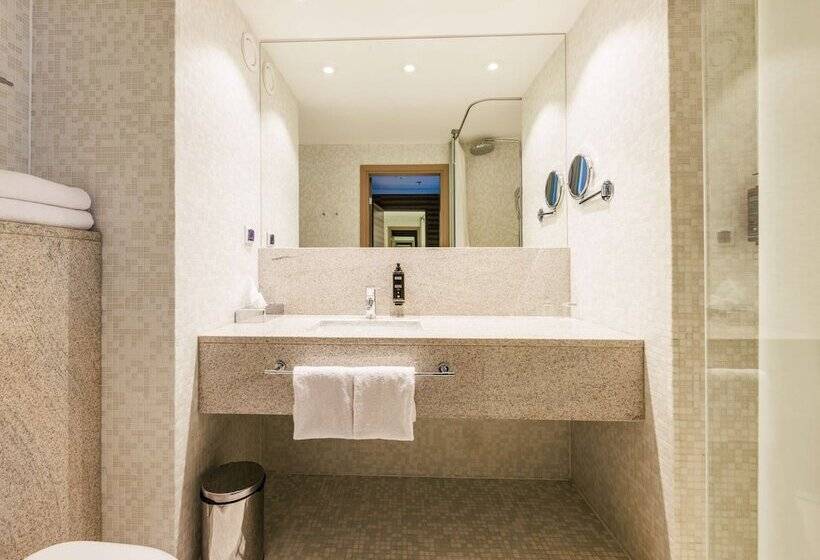 غرفة كلاسيكية سرير مزدوج, Mercure Tallinn