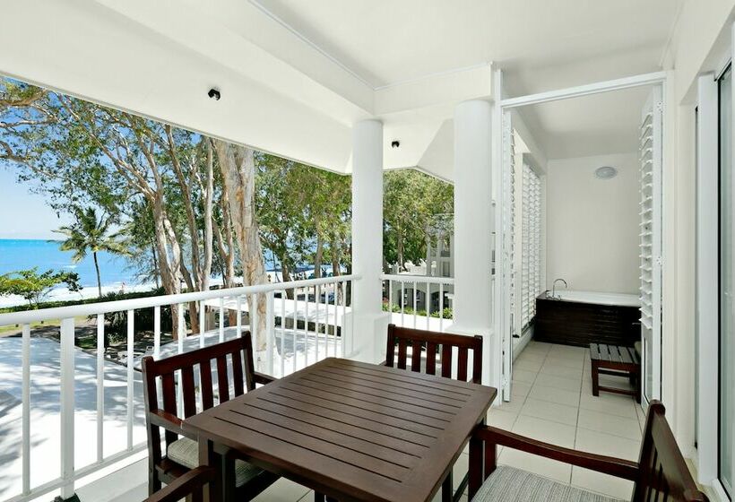 Апартаменты 3 Спальни, Peppers Beach Club & Spa