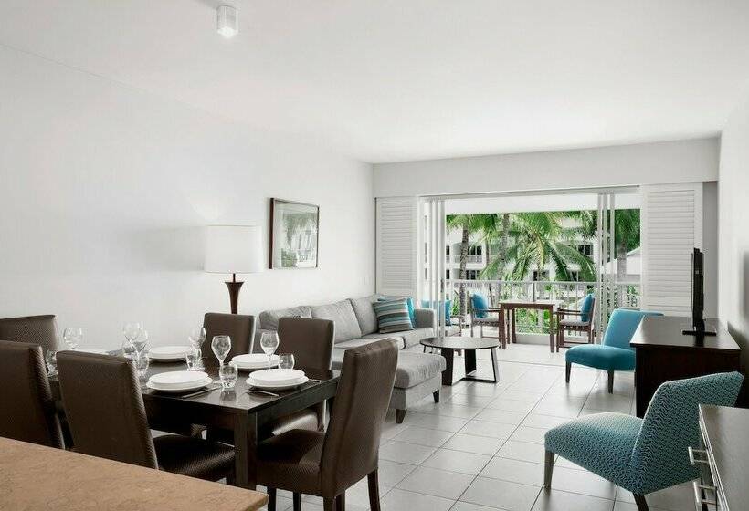 Апартаменты 3 Спальни, Peppers Beach Club & Spa