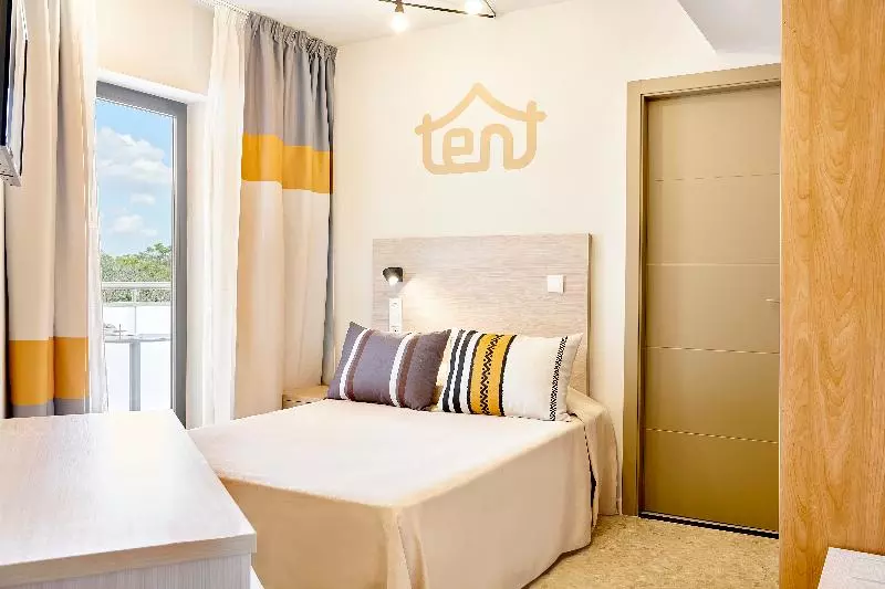 اتاق استاندارد یک نفره, tent Torremolinos