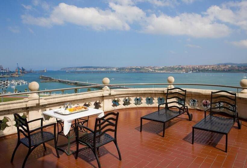 غرفة بريميوم, Urh Palacio De Oriol