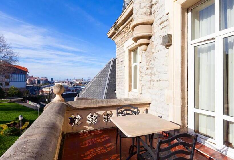 غرفة بريميوم, Urh Palacio De Oriol