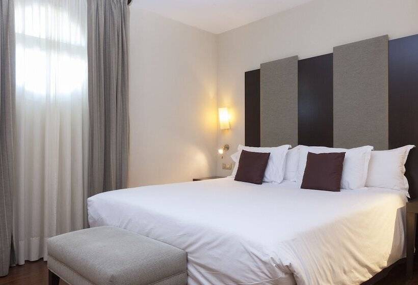 غرفة سوبيريور, Urh Palacio De Oriol